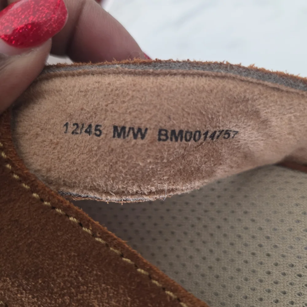 BORN Leather Uppee Comfort Brown and Tan Slippers Men Size 11